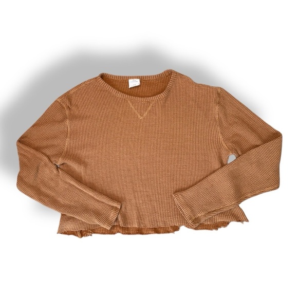 Urban Outfitters Waffle Knit Cropped Longsleeve Henley - Picture 1 of 10